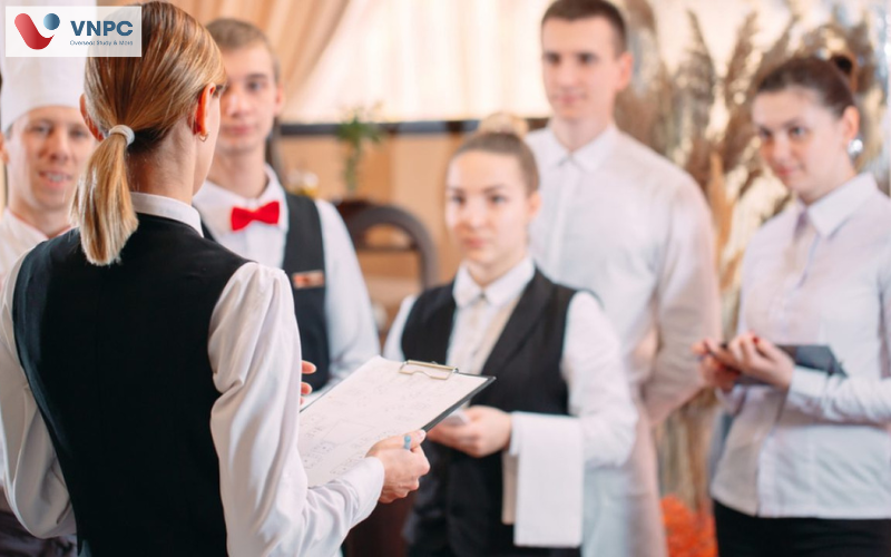 Cơ hội việc làm của sinh viên ngành du lịch khách sạn